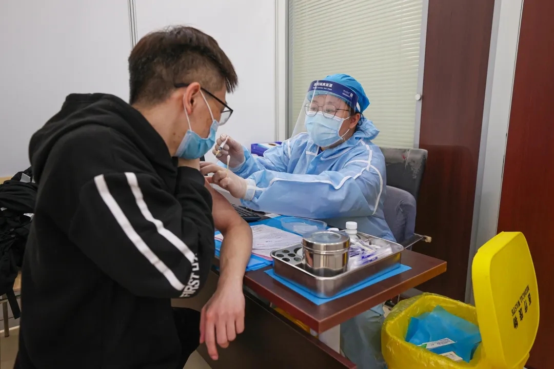 转发收藏!这些公交线路直达北京经开区新冠疫苗接种点.webp (1).jpg 转发收藏!这些公交线路直达北京经开区新冠疫苗接种点.webp (1).jpg