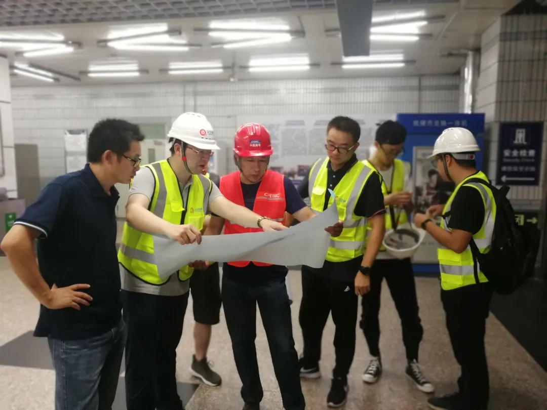 地下也能精准定位?北京经开区企业两款发射机实现“北斗”从天入地.webp (2).jpg 地下也能精准定位?北京经开区企业两款发射机实现“北斗”从天入地.webp (2).jpg