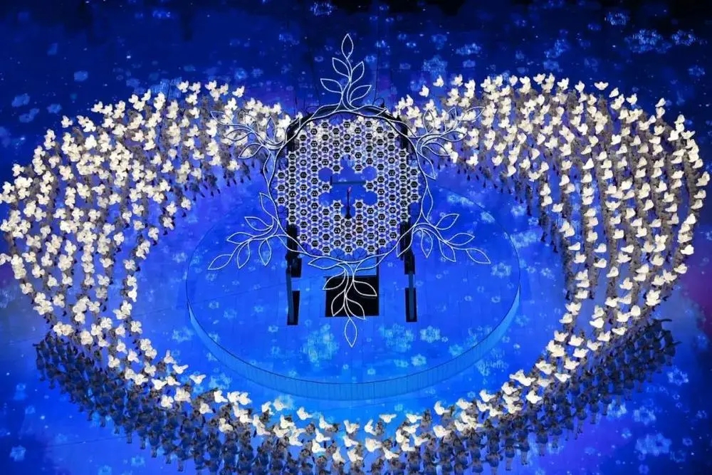 绝了!这11个细节,值得再刷一遍.webp (5).jpg