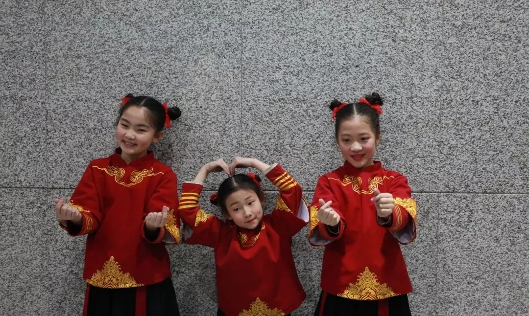 北京经开区学生上央视啦!快看看他们的精彩表现.webp (3).jpg 北京经开区学生上央视啦!快看看他们的精彩表现.webp (3).jpg