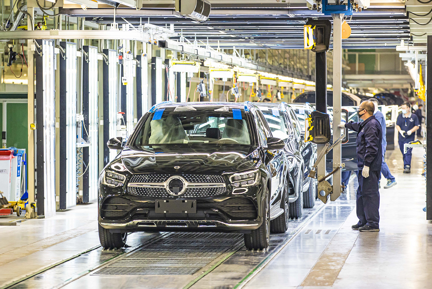 高精尖产业贡献率破9成!北京经开区30年GDP年均增长超30%.png 高精尖产业贡献率破9成!北京经开区30年GDP年均增长超30%.png