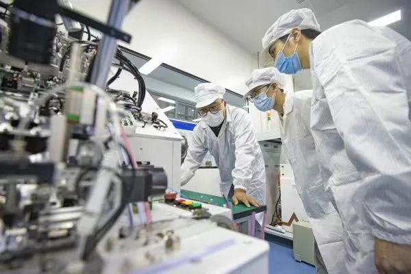 每年完成上亿颗芯片功能测试,北京经开区再添一处中试基地!2.jpg 每年完成上亿颗芯片功能测试,北京经开区再添一处中试基地!2.jpg