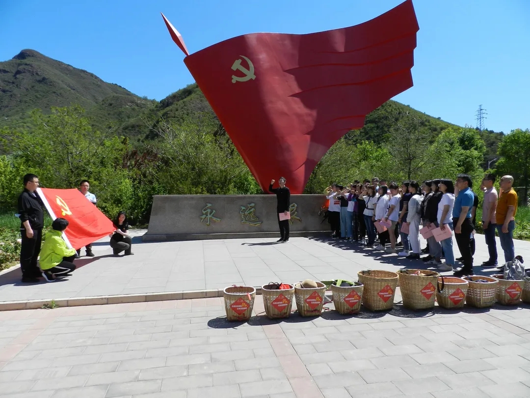 创新做法让党员“动起来”,让党史“活”起来.webp (2).jpg 创新做法让党员“动起来”,让党史“活”起来.webp (2).jpg