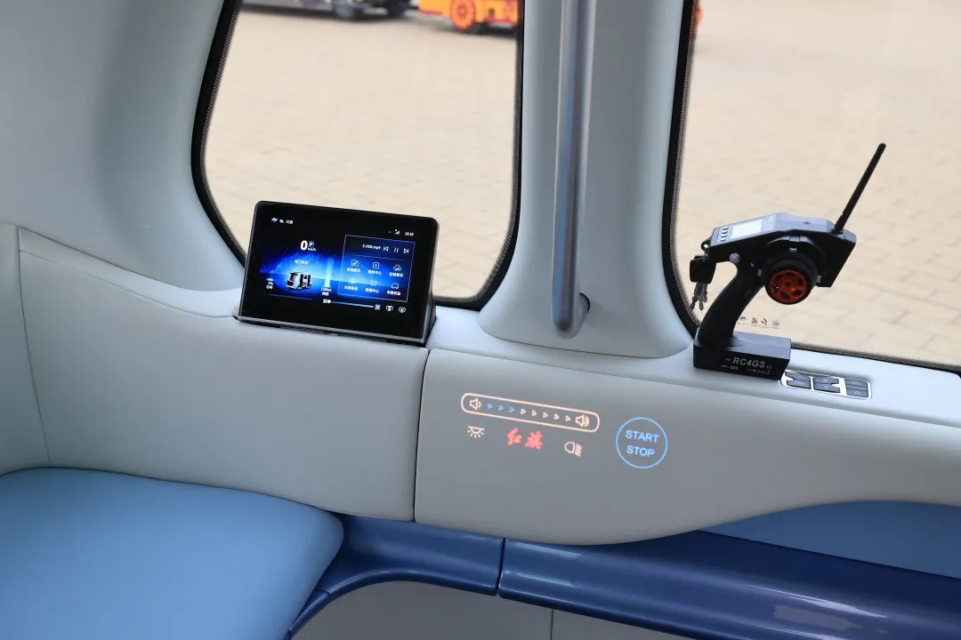 历史与未来“同框”~快来看南海子公园自动驾驶“上新”.webp (2).jpg 历史与未来“同框”~快来看南海子公园自动驾驶“上新”.webp (2).jpg