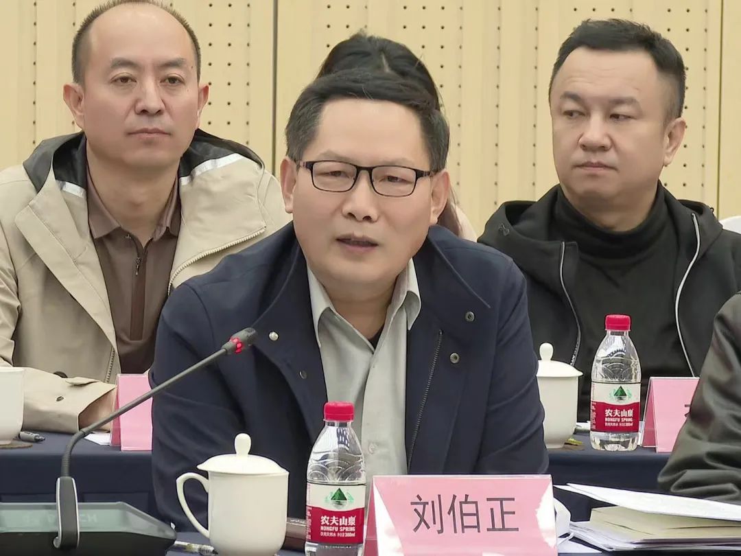 加速区域协同联动发展!粤港澳大湾区科创企业融入京津冀发展圆桌会在北京经开区举行2.jpg 加速区域协同联动发展!粤港澳大湾区科创企业融入京津冀发展圆桌会在北京经开区举行2.jpg