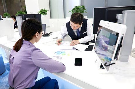 经开区一站式服务为企注入金融活水.jpg 经开区一站式服务为企注入金融活水.jpg