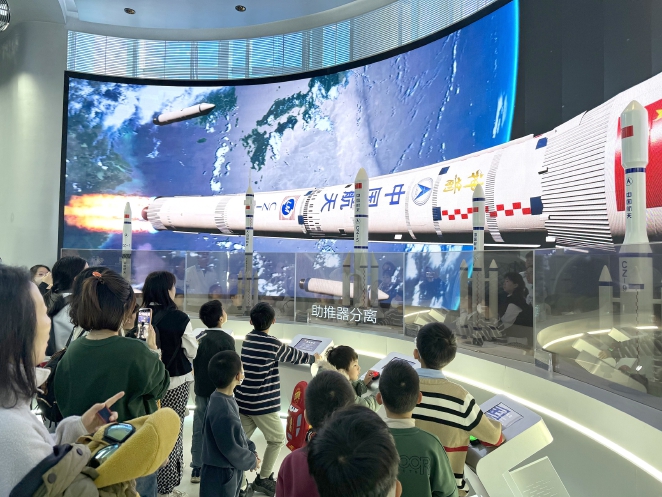 主题研究课展示探寻体育健康教育新领域.jpg 主题研究课展示探寻体育健康教育新领域.jpg