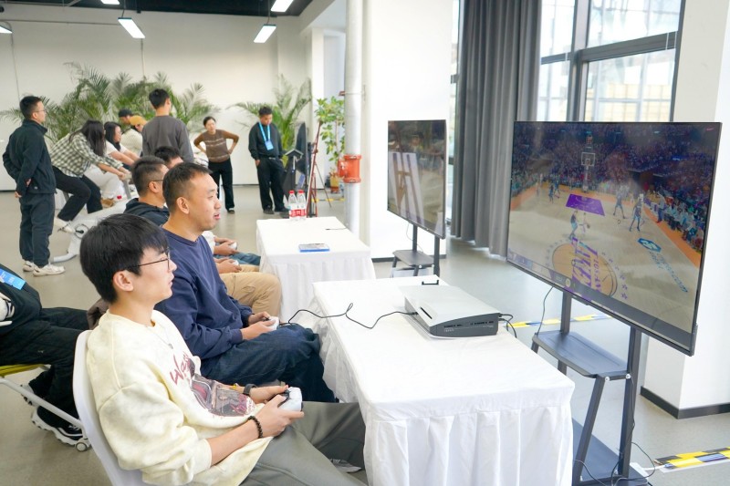 北京亦庄“电竞+科技”赋能虚拟体育创新.JPG