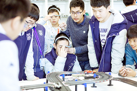 办好人民满意的经开区特色教育 让每一堂课都精彩 (2).jpg