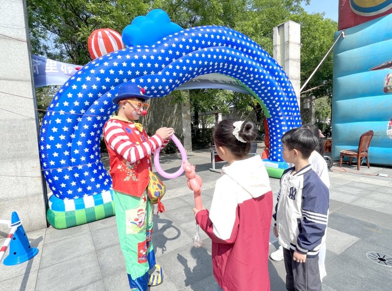 经开区第七届社区邻里节温情启幕3.jpg 经开区第七届社区邻里节温情启幕3.jpg