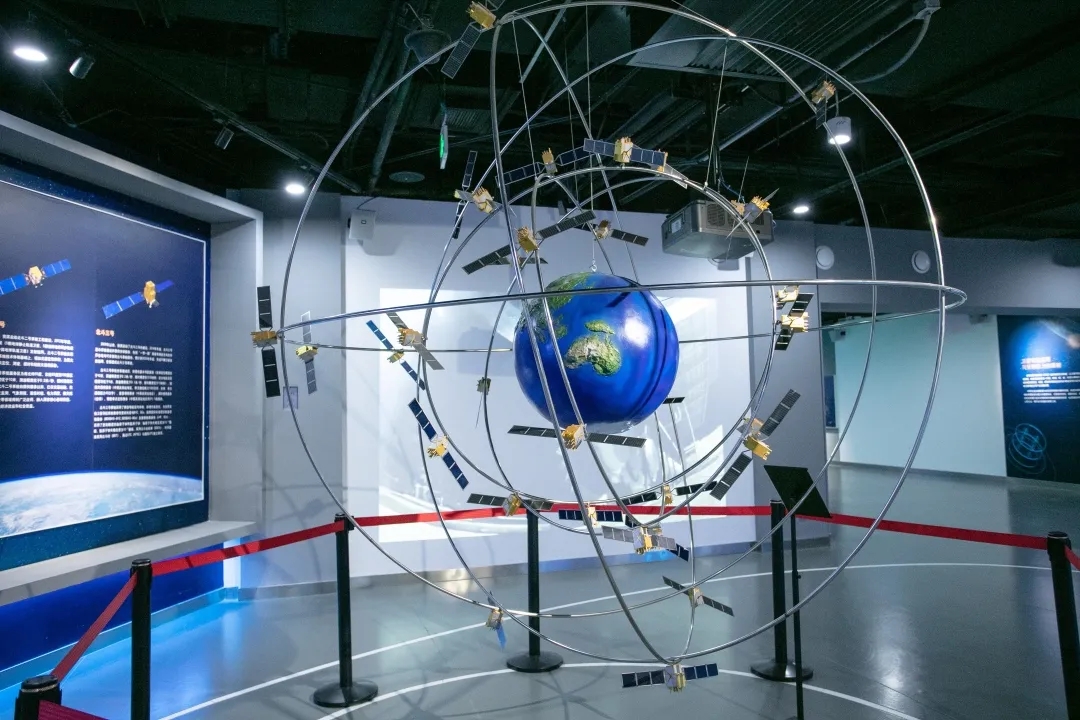 出版科普读物，推出“科技馆之城”！北京经开区打造创新高地.webp (3).jpg