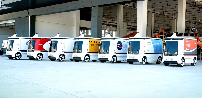 新石器将率先交付万台无人配送车新石器将率先交付万台无人配送车.jpg 新石器将率先交付万台无人配送车新石器将率先交付万台无人配送车.jpg