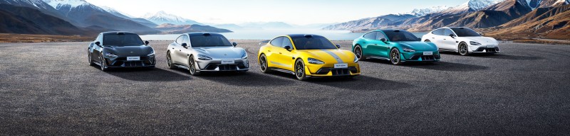 小米SU7 Ultra.jpg 小米SU7 Ultra.jpg