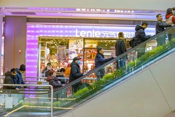 亦城新地标龙玥城正式启幕 (8).jpg