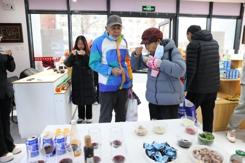 “原滋援味”经开区帮扶特产美食馆正式开业 (6).jpg “原滋援味”经开区帮扶特产美食馆正式开业 (6).jpg