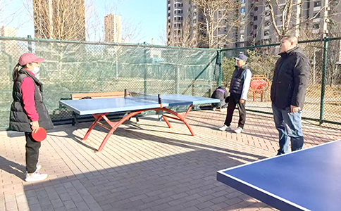 社区升级乒乓球场地获居民点赞.jpg