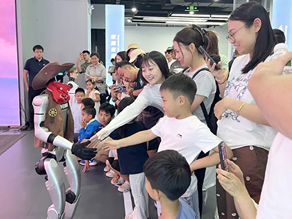 北京亦庄工业科技旅游解锁新玩法 “到亦庄·见未来”科技研学游受热捧.jpg
