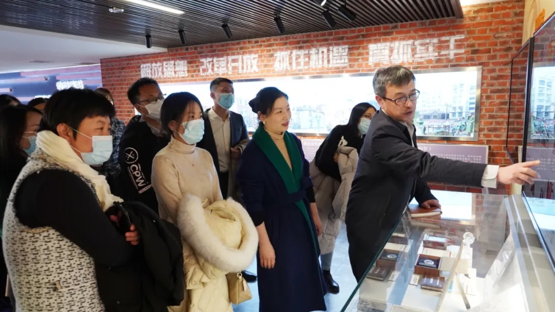 国内经开区第一家!这个博士后科研工作站为全国经开区人才培养提供“亦庄方案”.webp (1).jpg 国内经开区第一家!这个博士后科研工作站为全国经开区人才培养提供“亦庄方案”.webp (1).jpg