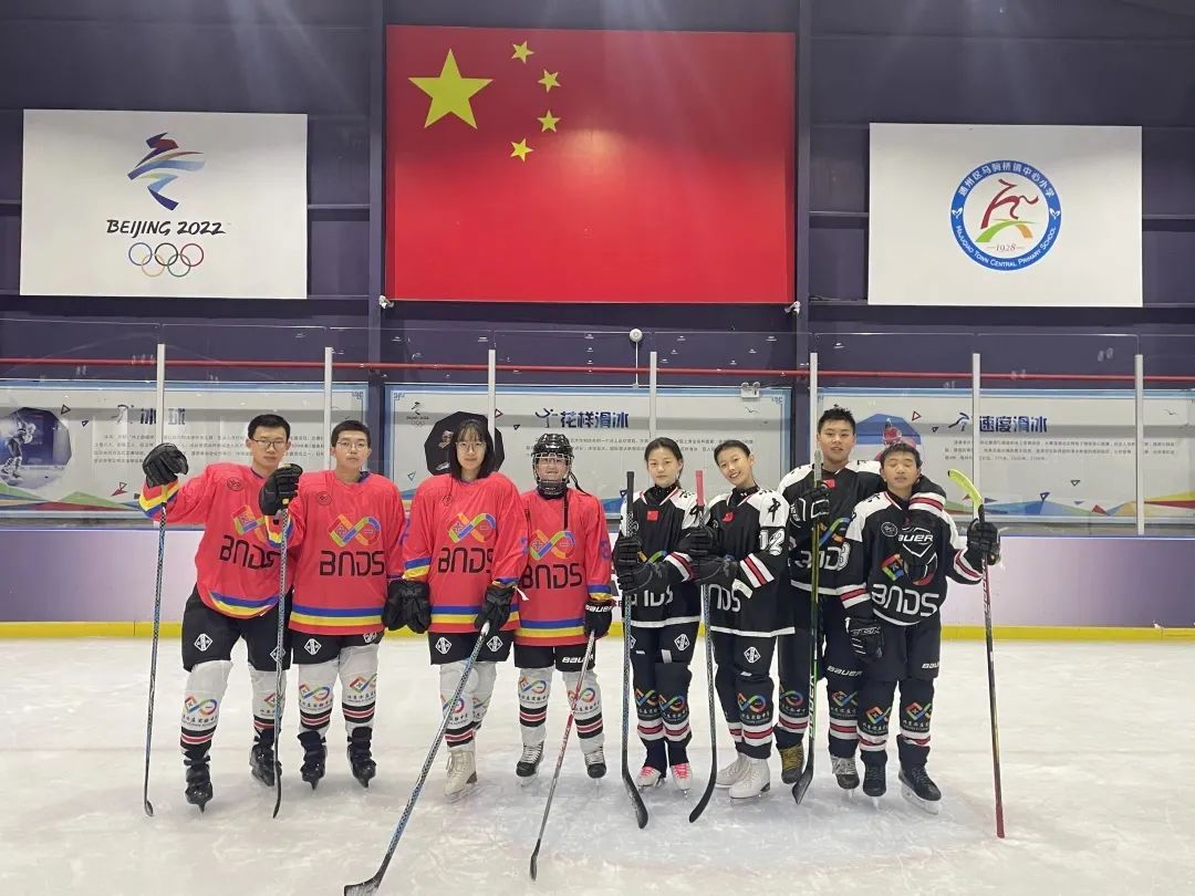 创新沃土培养创新人才,北京经开区这所学校13人斩获奥赛大奖5.jpg 创新沃土培养创新人才,北京经开区这所学校13人斩获奥赛大奖5.jpg