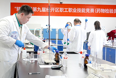 职工职业技能竞赛以考促学练精兵.jpg 职工职业技能竞赛以考促学练精兵.jpg