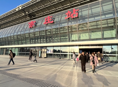多部门联动护航亦庄火车站首个春运“大考”2.jpg