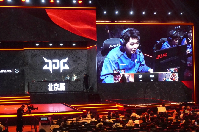 2025LPL北京JDG主场第一赛段常规赛火热开赛.jpg