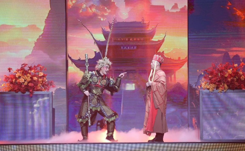 逐梦追光！2025亦城春晚谱写亦庄新城奋斗新篇章 (3).jpg