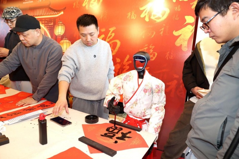 亦企做好“市” 亦城新春文明市集持续至1月30日.JPG