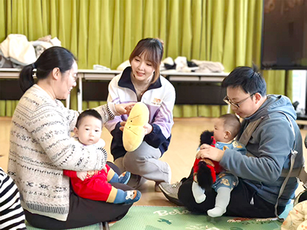 经开区加快织密“15分钟托育服务圈”.jpg 经开区加快织密“15分钟托育服务圈”.jpg