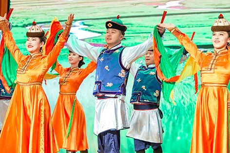 乌兰牧骑亦庄演出架起京蒙文化桥梁.jpg