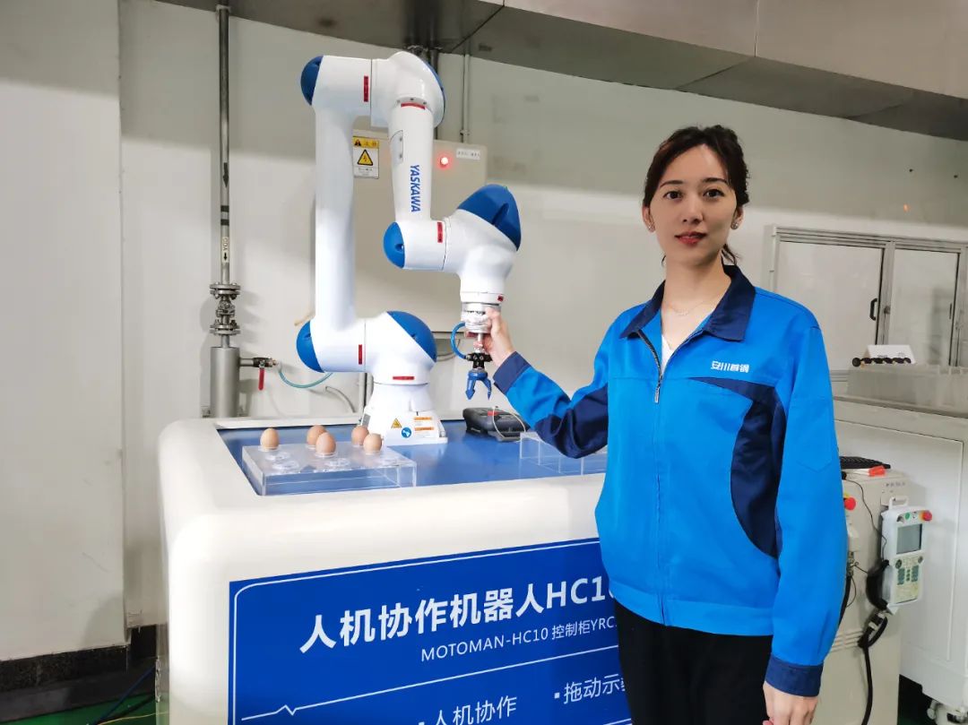 北京经开区2021年度巾帼标兵(岗)风采展示6.jpg 北京经开区2021年度巾帼标兵(岗)风采展示6.jpg