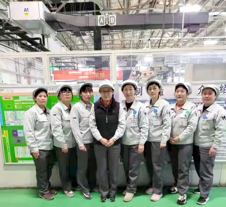 北京经开区2021年度巾帼标兵(岗)风采展示13.jpg 北京经开区2021年度巾帼标兵(岗)风采展示13.jpg