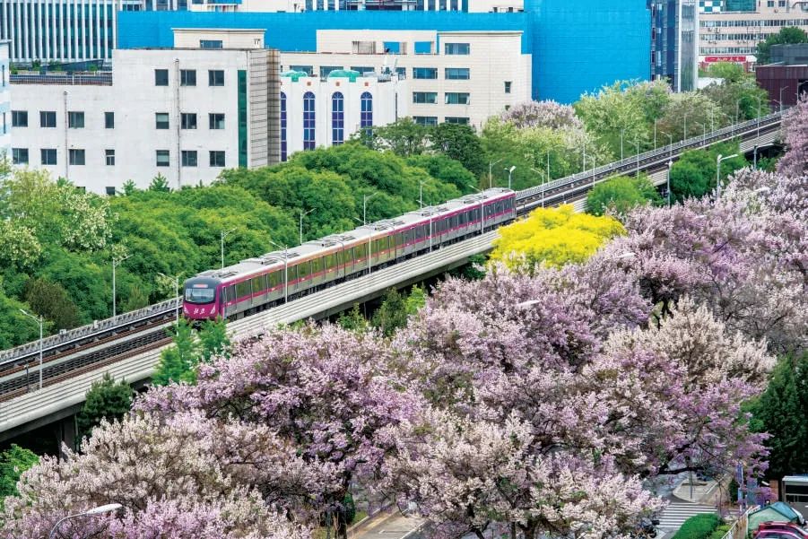 《北京日报》专版!北京经开区:当好首都高质量发展开路先锋5.jpg 《北京日报》专版!北京经开区:当好首都高质量发展开路先锋5.jpg