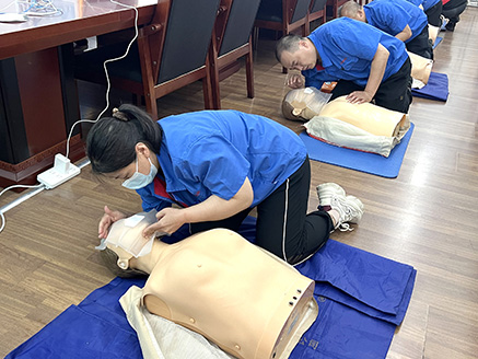 应急救护培训筑牢企业安全防线.jpg