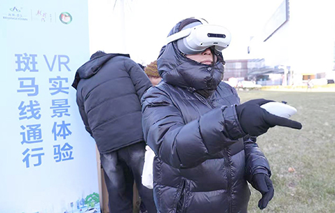 经开区举办2025年文明交通主题活动.jpg 经开区举办2025年文明交通主题活动.jpg