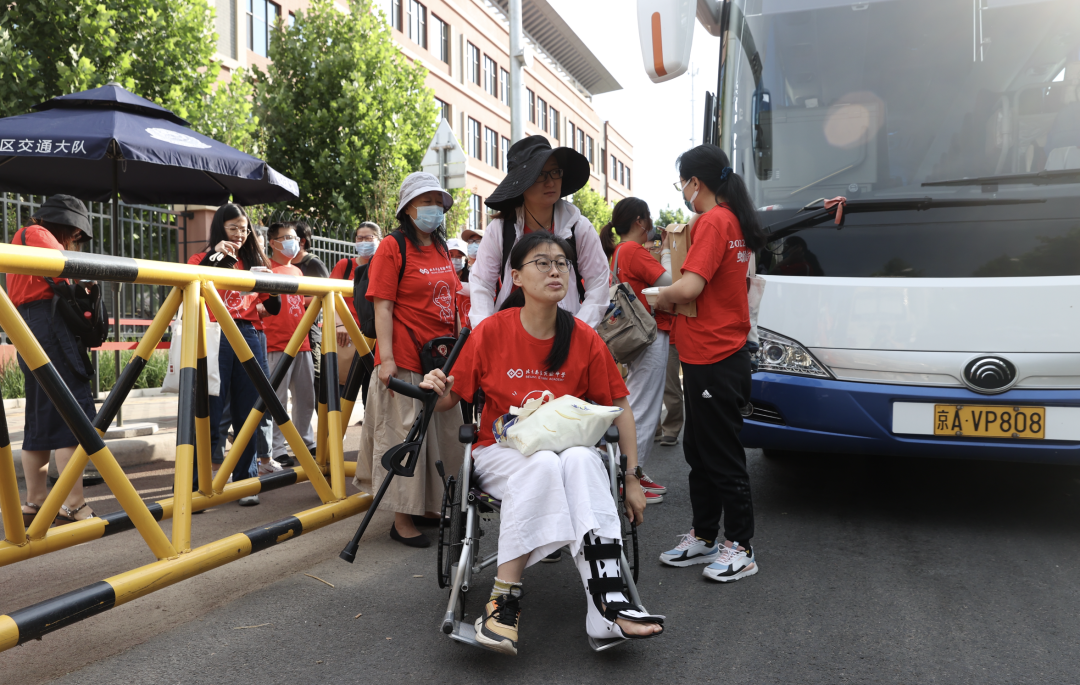 今日高考!经开区少年们,加加加加加加油,向前冲8.png 今日高考!经开区少年们,加加加加加加油,向前冲8.png