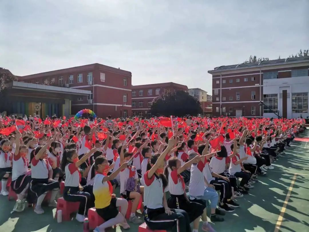 直击，2022新学年！经开区中小学开学太有仪式感了吧！12.jpg