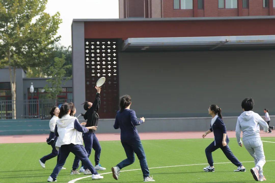 小学入学人数十年增长10倍!北京经开区以人民为中心增进民生福祉.jpg 小学入学人数十年增长10倍!北京经开区以人民为中心增进民生福祉.jpg