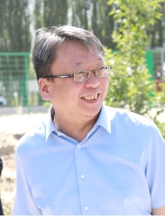 邢亚.jpg 邢亚.jpg