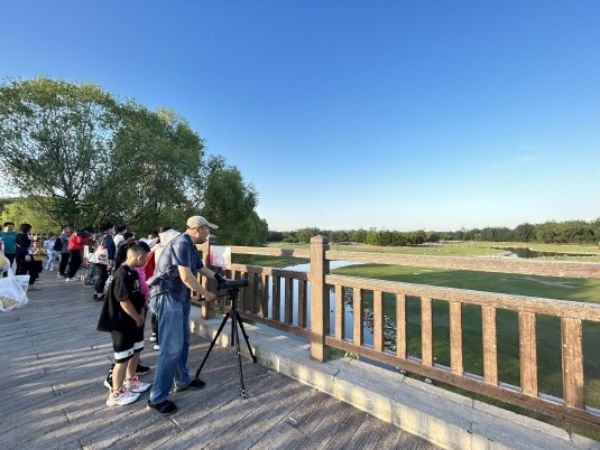 “北京·亦庄科技馆之城”系列活动走进麋鹿苑 (1).jpg “北京·亦庄科技馆之城”系列活动走进麋鹿苑 (1).jpg