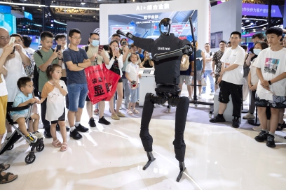 世界人工智能大会透露AI发展新趋势.jpg 世界人工智能大会透露AI发展新趋势.jpg