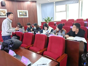 35个团队参与志愿服务项目大赛培训会.jpg 35个团队参与志愿服务项目大赛培训会.jpg