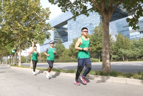 亦庄企业跑团共赴“家门口”的体育盛宴2.jpg 亦庄企业跑团共赴“家门口”的体育盛宴2.jpg