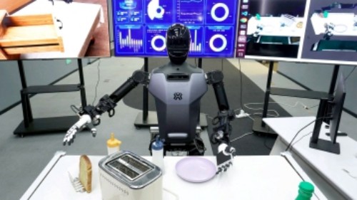 全国首个具身智能机器人俱乐部在亦庄成立 (2).jpg 全国首个具身智能机器人俱乐部在亦庄成立 (2).jpg