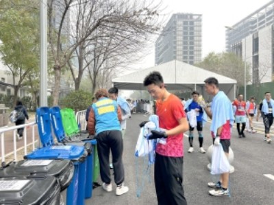 让温暖触达每“亦”公里 (6).jpg