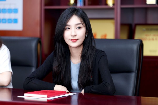 2025“亦城青年榜样”风采录 (4).jpg 2025“亦城青年榜样”风采录 (4).jpg