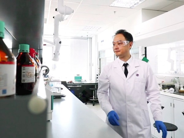 赵焰平.jpg 赵焰平.jpg