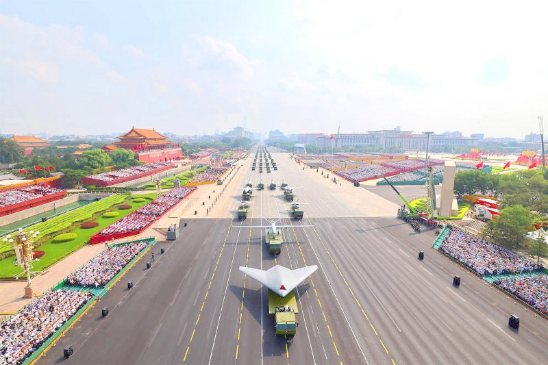 众志成城 激励吾辈当自强——九三阅兵现场，北京经开区各界代表感慨万千.jpg