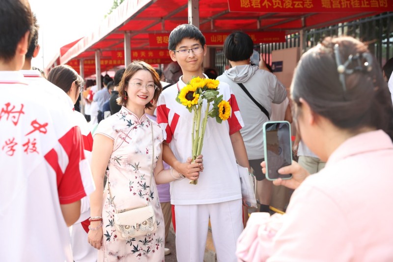 中考落幕 亦城少年逐梦启新程 (7).jpg 中考落幕 亦城少年逐梦启新程 (7).jpg