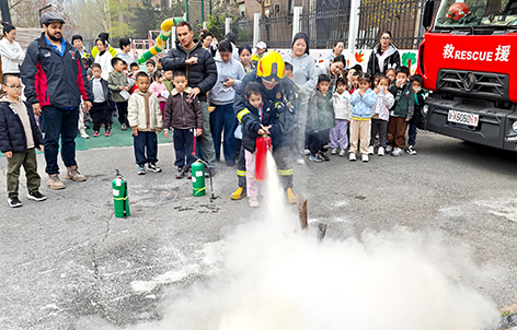 消防安全进校园 切实提升师生消防安全意识.jpg
